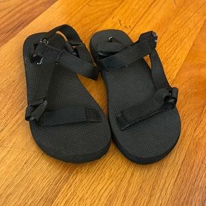 Size WM 7 Sole Mates Black Sandals, BRAND NEW